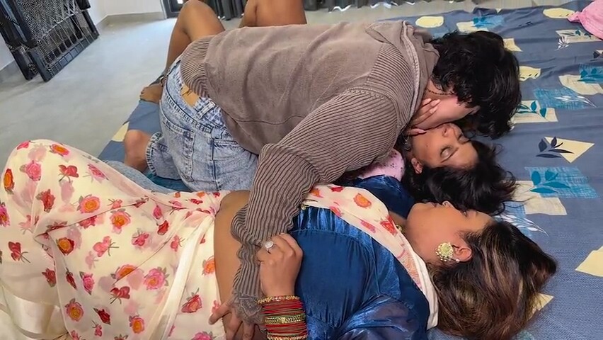 Desi boy threesom sex with his stepsister and her friend